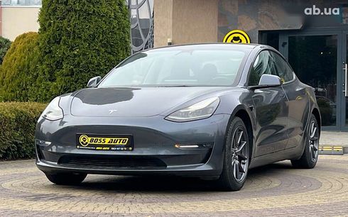 Tesla Model 3 2022 - фото 3