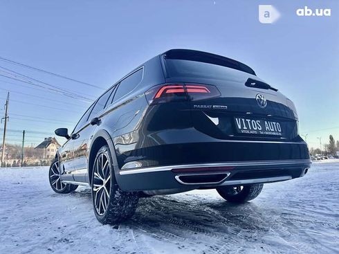 Volkswagen passat alltrack 2018 - фото 10