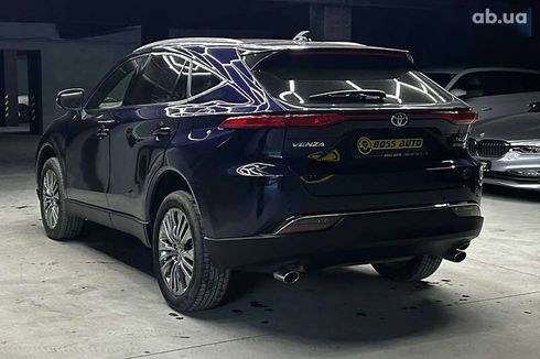 Toyota Venza 2022 - фото 4