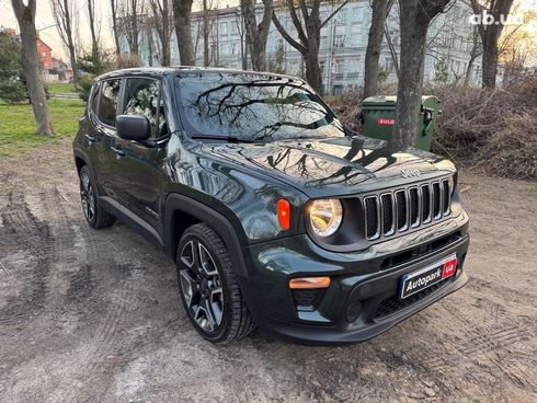 Jeep Renegade 2020 зеленый - фото 4