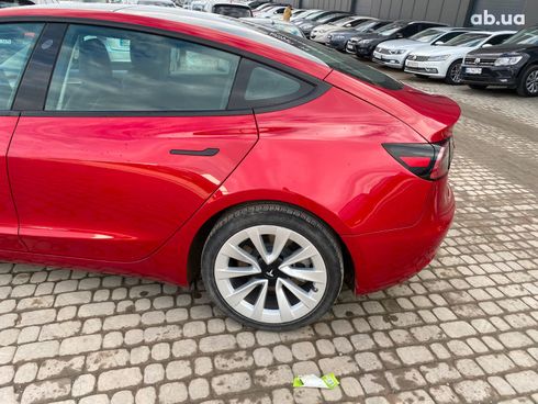 Tesla Model 3 2021 красный - фото 13