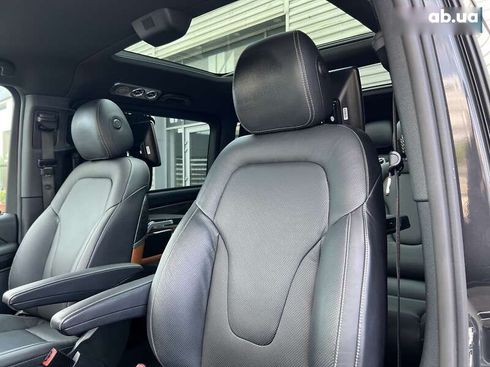 Mercedes-Benz V-Класс 2022 - фото 22