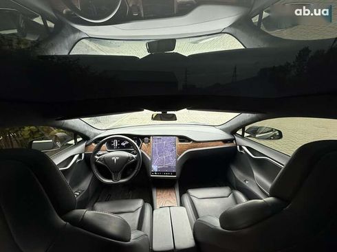 Tesla Model S 2019 - фото 9