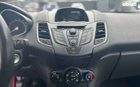 Ford Fiesta 2013 - фото 14