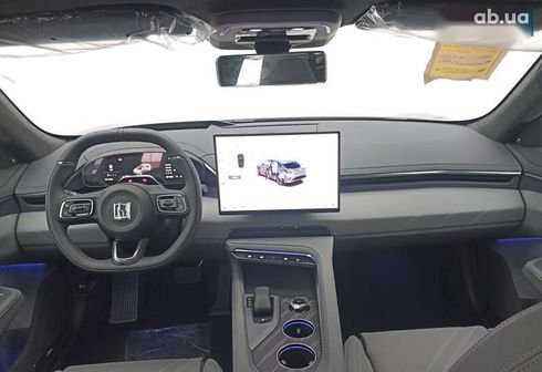 Zeekr 001 2025 - фото 12