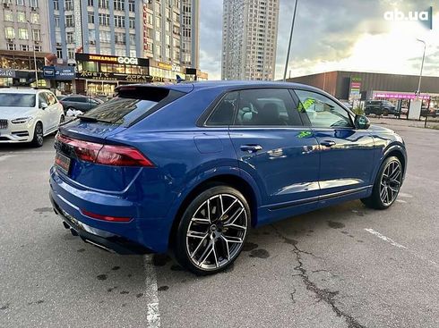 Audi Q8 2024 - фото 9