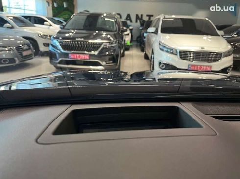 Hyundai Santa Fe 2018 - фото 15