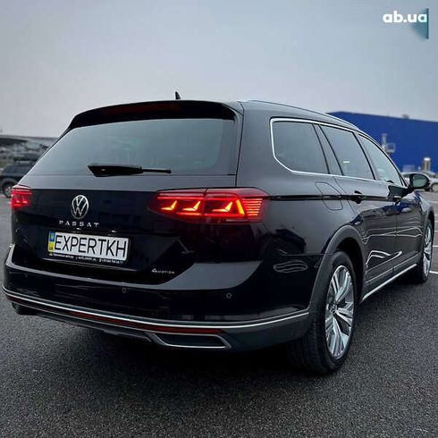 Volkswagen passat alltrack 2020 - фото 3