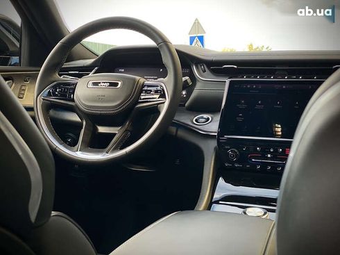 Jeep Grand Cherokee 2023 - фото 28