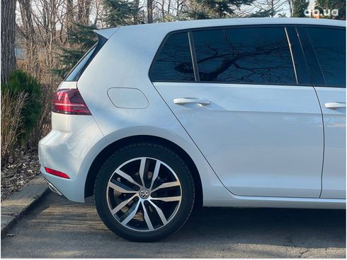Volkswagen e-Golf 2018 белый - фото 13