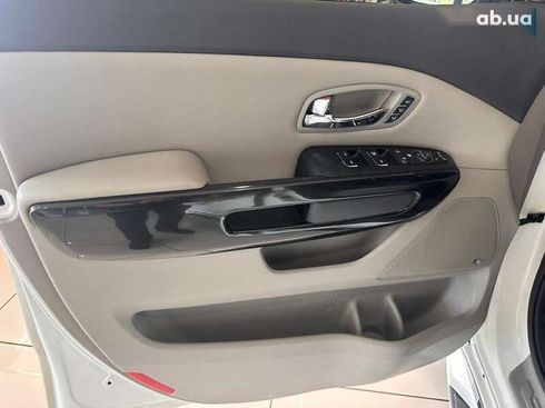 Kia Carnival 2016 - фото 13