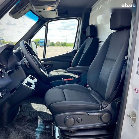 Mercedes-Benz Sprinter 2019 - фото 19