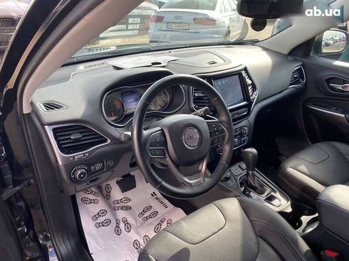 Jeep Cherokee 2019 - фото 10