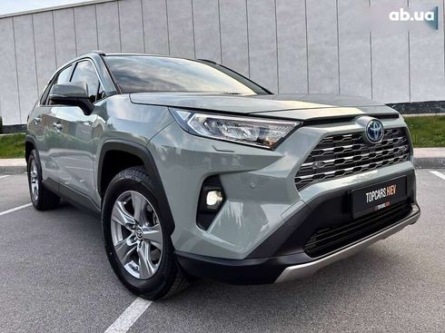Toyota RAV4 2024 - фото 13