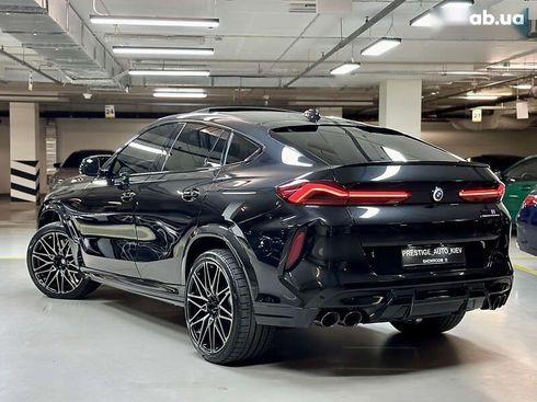 BMW X6 M 2022 - фото 24