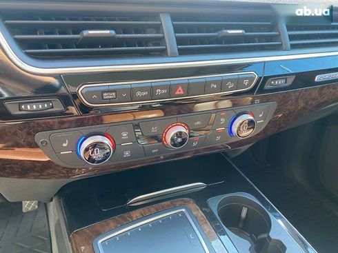 Audi Q7 2017 - фото 18