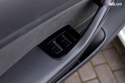 Tesla Model 3 2019 - фото 12