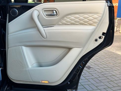 Infiniti QX80 2018 черный - фото 29
