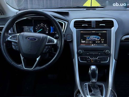 Ford Fusion 2015 - фото 18