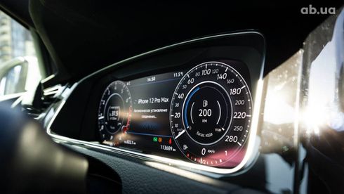 Volkswagen Golf 2017 - фото 9