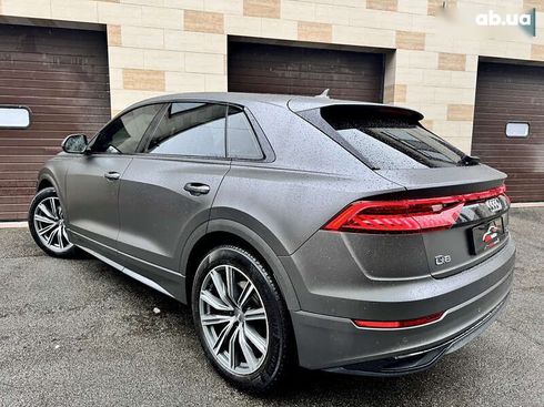 Audi Q8 2018 - фото 12