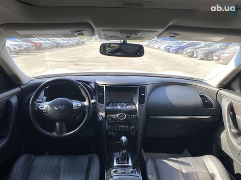 Infiniti QX70 2015 - фото 18