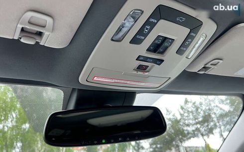 Toyota Sienna 2022 - фото 16