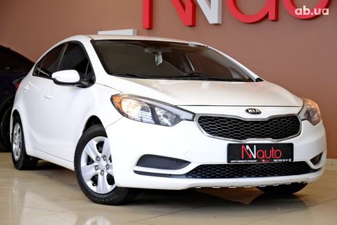 Kia Forte 2017 белый - фото 5