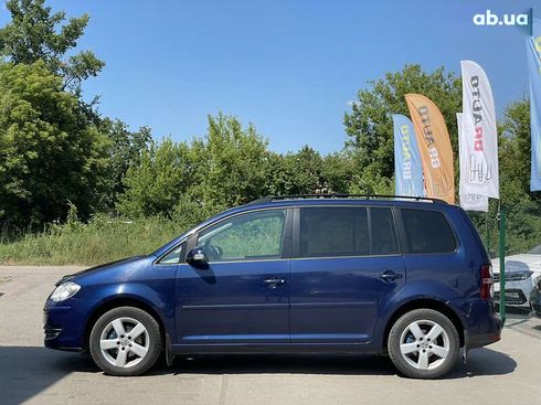 Volkswagen Touran 2009 - фото 12