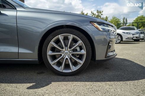 Volvo S60 2021 - фото 6