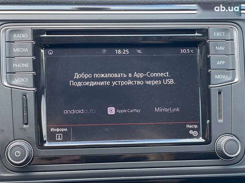 Volkswagen Multivan 2019 - фото 21