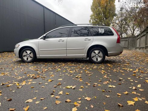 Volvo V50 2011 серый - фото 15