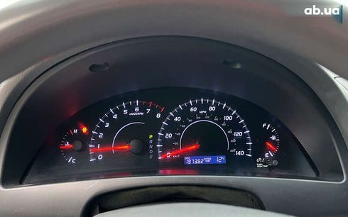 Toyota Camry 2011 - фото 14