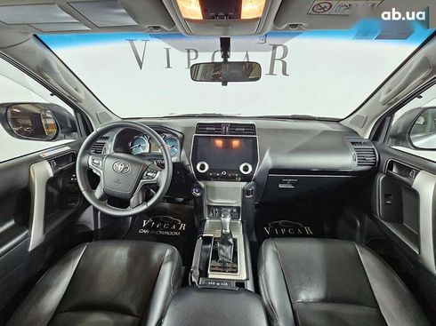 Toyota Land Cruiser Prado 2020 - фото 14