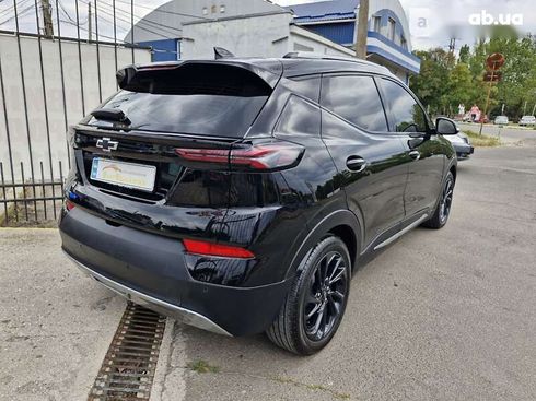 Chevrolet Bolt 2022 - фото 6