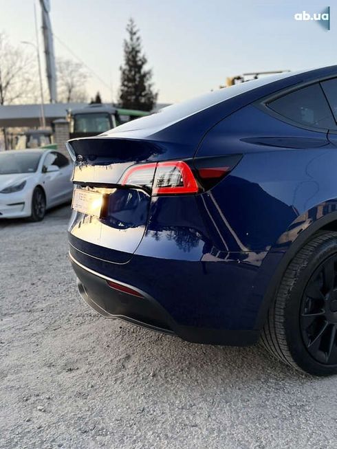 Tesla Model Y 2024 - фото 19