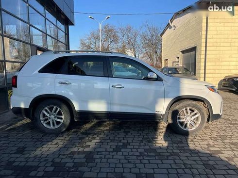 Kia Sorento 2014 - фото 7