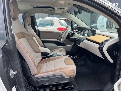 BMW i3 2019 белый - фото 8