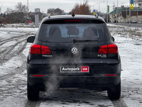 Volkswagen Tiguan 2015 черный - фото 10