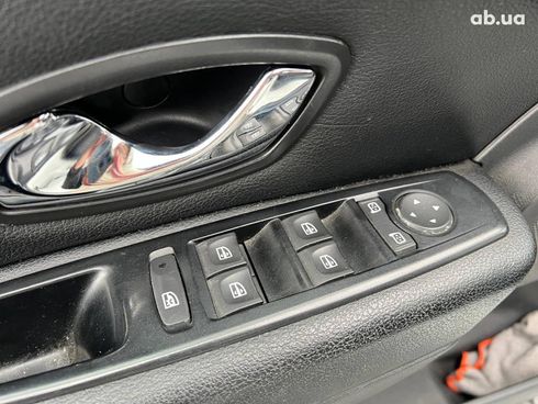 Renault Megane 2012 белый - фото 16