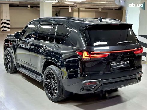 Lexus LX 2022 - фото 19