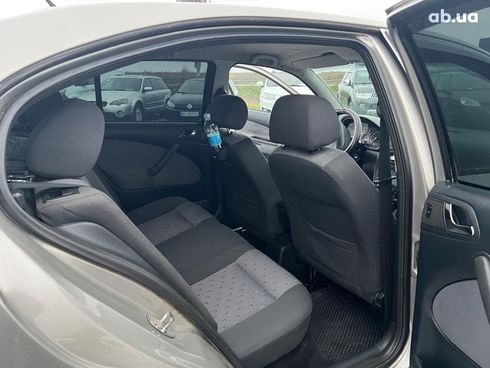 Skoda octavia tour 2008 коричневый - фото 34