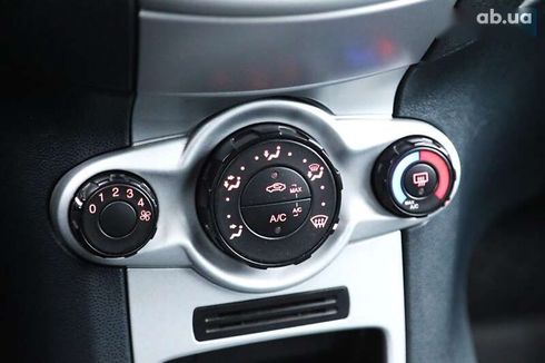 Ford Fiesta 2012 - фото 15