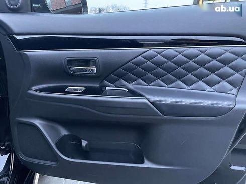 Mitsubishi Outlander 2019 - фото 10