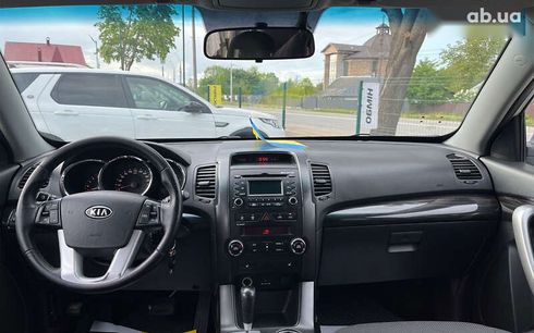 Kia Sorento 2012 - фото 18