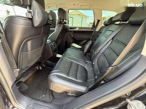 Volkswagen Touareg 2017 - фото 13