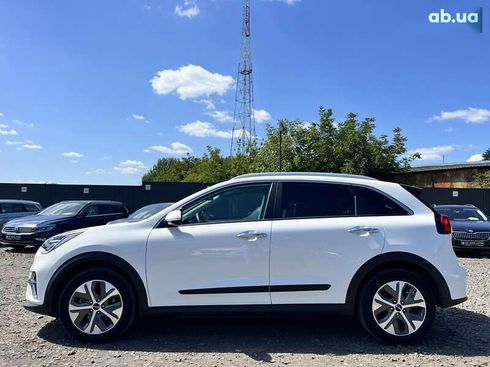 Kia Niro 2022 - фото 5