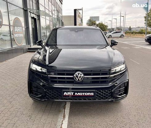 Volkswagen Touareg 2023 - фото 8
