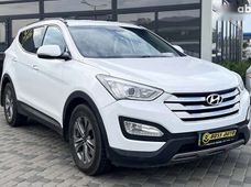 Продаж вживаних Hyundai Santa Fe 2015 року - купити на Автобазарі