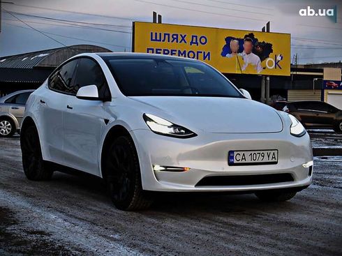 Tesla Model Y 2021 - фото 2